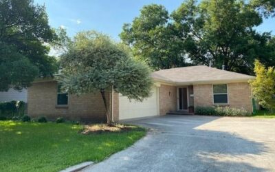 1222 W Lovers Lane