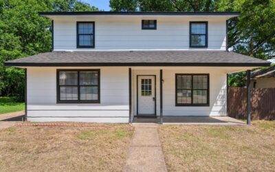 1312 E Collin