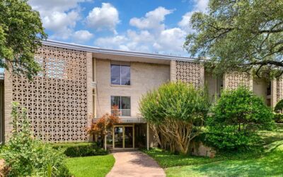 2301 Ridgmar Plaza 8